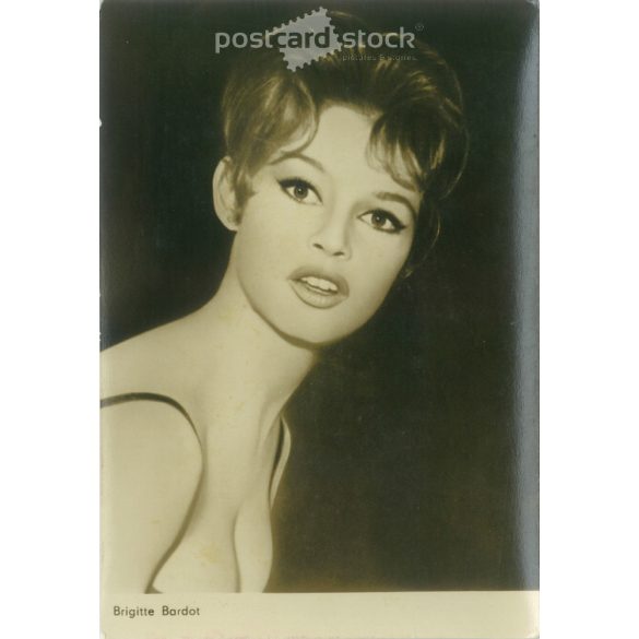 1965 – Brigitte Bardot. Kelet-német képeslap, VEB Progress Film-Vertrieb, Berlin, 2. sz. 289. Fekete-fehér eredeti papírkép. (2792151)