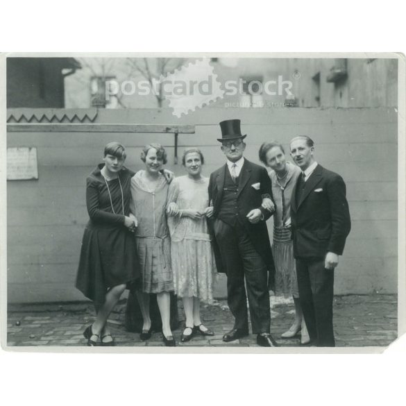 1929. Németország. Vidám társaság. Fekete-fehér eredeti papírkép, régi fotó.  (2792461)