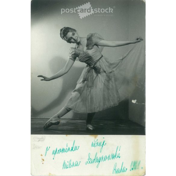 Milena Zahrynowska cseh filmszínésznő, dedikált fotója. 1961. Eredeti papírkép. Régi fotó. (2792646)