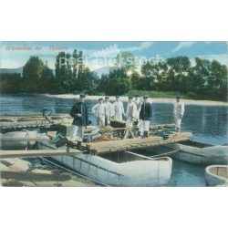   1915 – Úttörők hídépítése. Papírkép, színezett fotó reprodukciója, régi képeslap, nyomat. (2792669)